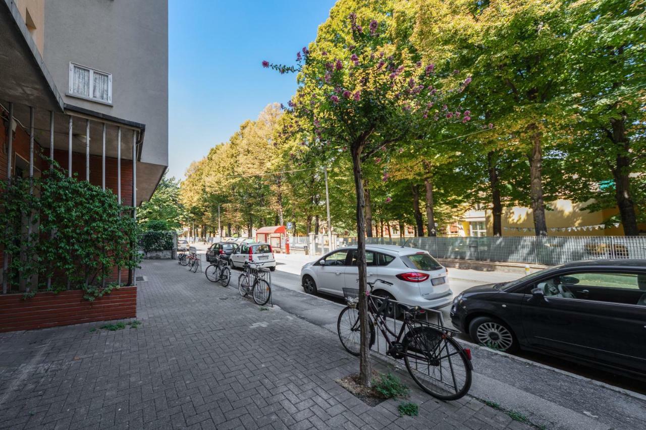 Sant'Orsola Colorful Huge Apartment Μπολόνια Εξωτερικό φωτογραφία